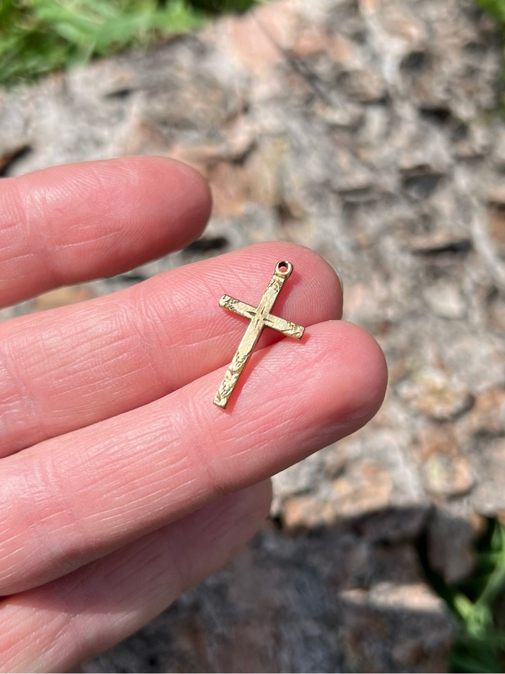 Vintage 12K Gold Filled Cross Pendant